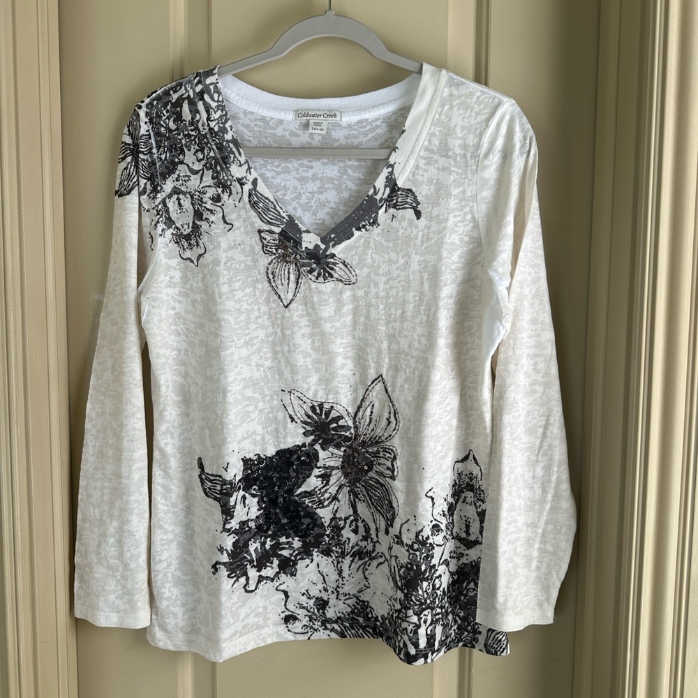 Women’s Coldwater Creek Knit Top; Floral With Sequined Detail; Size L (14/16)